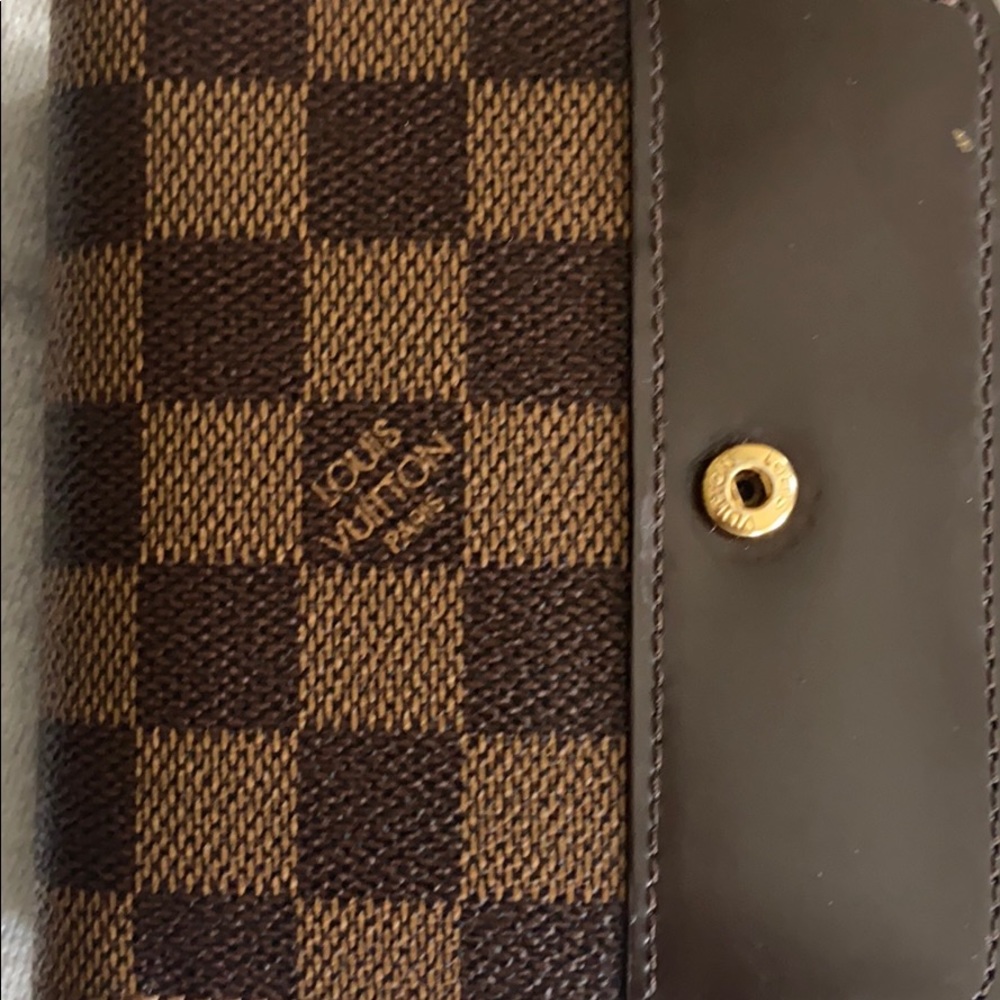 LV wallet